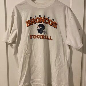 Denver Broncos Men’s XL T-shirt